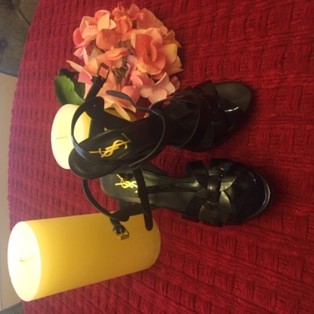 Never Worn Black Tribute patent leather heels. 8.5